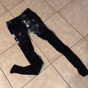 ALO Goddess Leggings Yoga Pants